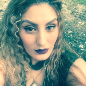 Meet your Posher, Miranda